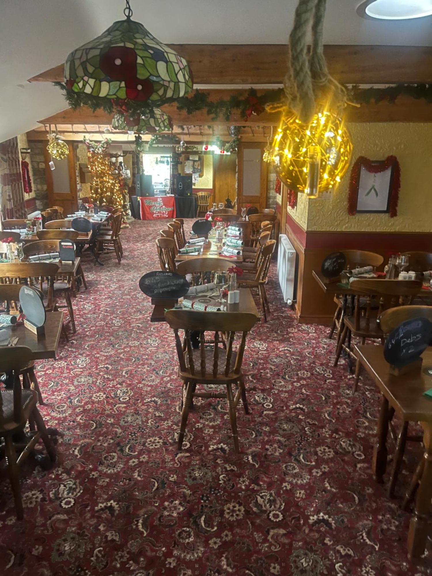The Flask Inn Робин Худ'с Бей Екстериор снимка